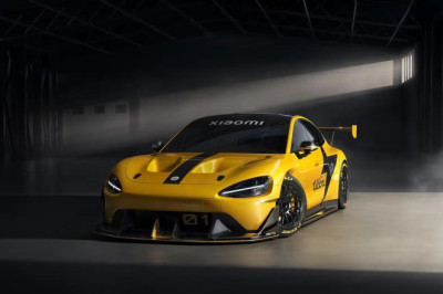 Ferrari's Surprise: The Xiaomi SU7 Ultra Crashes Maranello's EV Party
