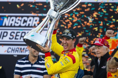 NASCAR's playoff king, Logano, wants derided format to stay