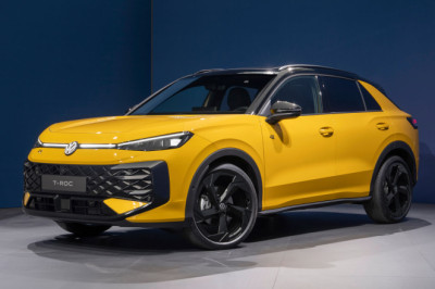 New 2026 Volkswagen T-Roc brings bold look and hybrid power