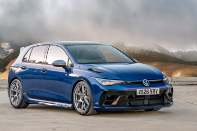 Wild new Volkswagen Golf R to use Audi five-cylinder engine