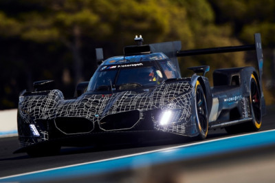 BMW Listens To The Critics, Shrinks Kidney Grilles (On Its Race Car)