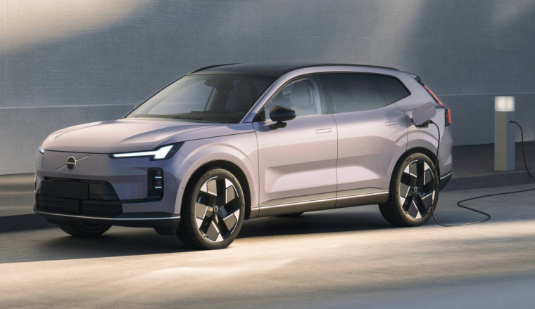 China's New Volvo XC70 SUV Is A Handsome Extended-Range Plug-In Hybrid That Hopefully Previews PHEVs We'll Actually Get