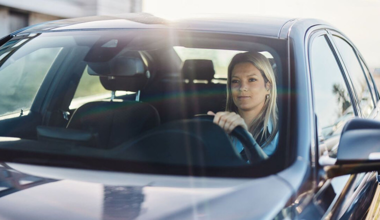 Drivers told to avoid making 1 mistake that can 'damage windscreen'