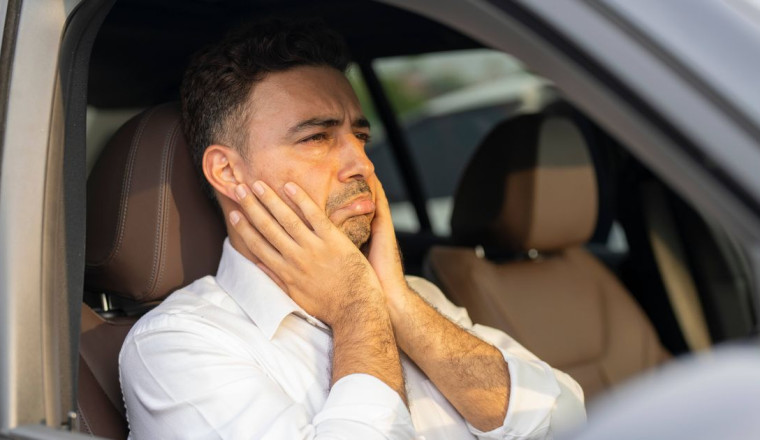 Drivers urged to avoid one error that 'damages windscreen and hinders safety'
