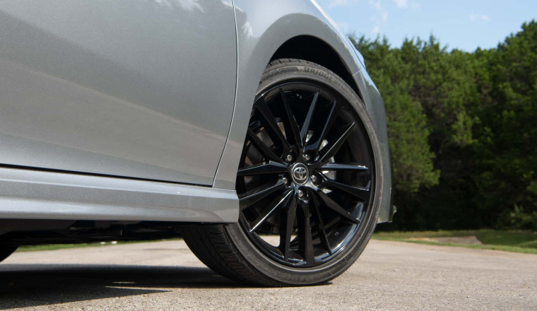 'Gotta Go Buy 5 Sets of Wheel Locks:' Thieves Are Allegedly Targeting Toyota Camry Tires. Here's Why