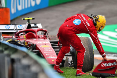 Hamilton gets Monza grid penalty for unusual pre-race yellow flag offence