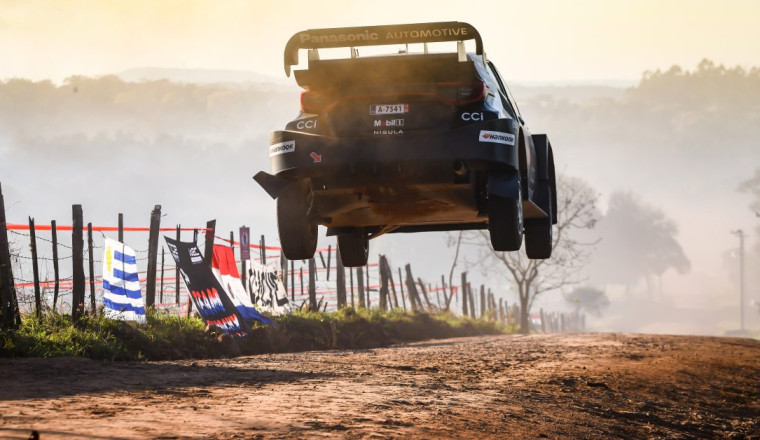 Ogier gains big lead as Fourmaux falters in the rain