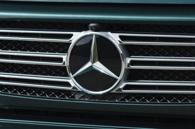 Why Is The Mercedes Logo A Three-Pointed Star?