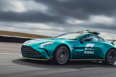 Aston Martin Vantage S, the new face of Formula 1® safety