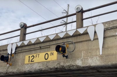 City Throws Party Celebrating 'Big Penny' Bridge's 100th Too Tall Truck Victim