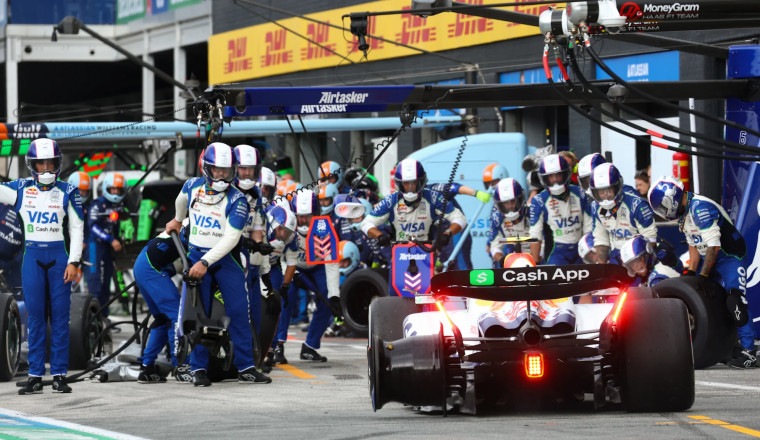 Lawson and Sainz offer differing views on Dutch GP collision