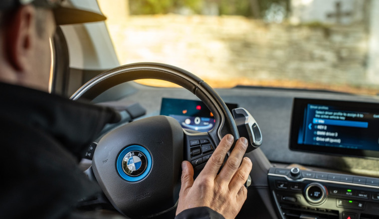 How To Check Power Steering Fluid (And How Often You Need To Change It)