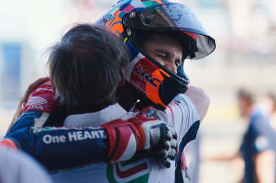 Marini stays with Honda Racing Corporation for 2026