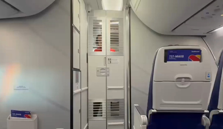 Southwest Adds Secondary Cockpit Barrier, Allowing Pilots To Safely Dash To The Toilet