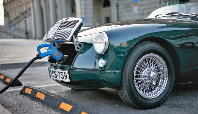 The Fake Sounds of Electric Cars: What Happened to the Soul of Motoring?