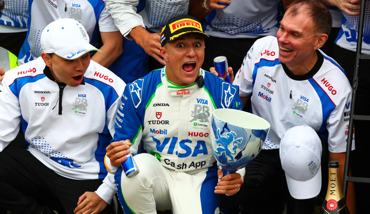 Handle with care – The broken trophies of F1 history