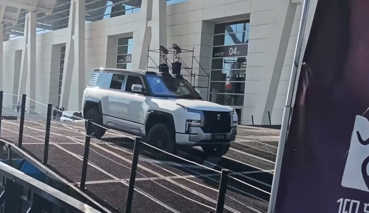 Rivian CEO Says China’s ‘Cars Are Actually Better:’ TDS
