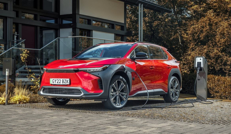 New car sales fall in August but EV purchases hit a record high