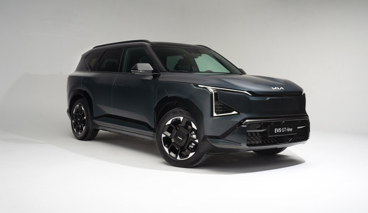 Orders open for the Kia EV5 – the electric Sportage equivalent