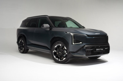 Orders open for the Kia EV5 – the electric Sportage equivalent