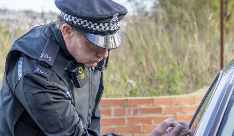 Every driver in the UK at risk of £200 fine at 3pm today