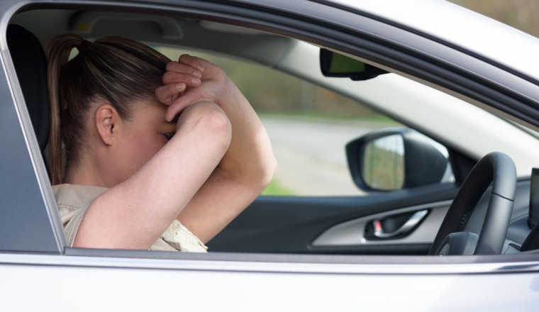 Swerve £2,500 fine and 9 points on your license with clever 30p hack