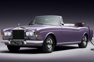 This Gorgeous Rolls-Royce Restomod Hides A Quiet Secret