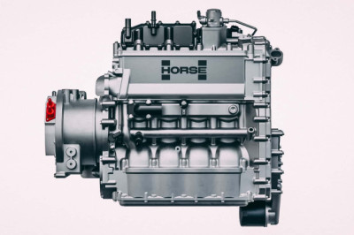 This Tiny Engine Fits In a Briefcase. But It Could Boost Your EV's Range by Hundreds of Miles
