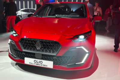 2027 Renault Clio revealed with bold new look and petrol power