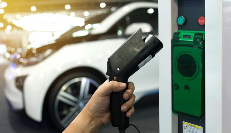 Charger shortage hitting electric vehicle sales