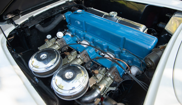 Everything You Should Know About The Corvette Blue Flame Six Engine
