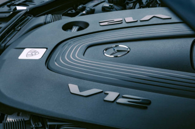 One German Automaker Vows To Keep the V-12 Alive