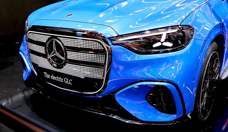 Star-Stricken Mercedes GLC EV Has A Grille Big Enough To Swallow A BMW iX3
