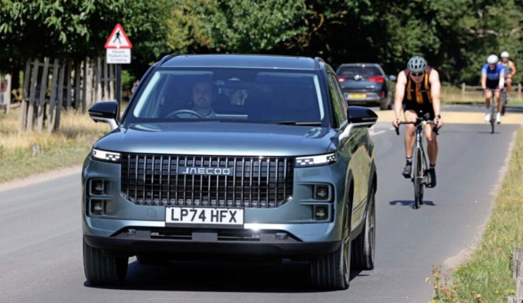 China's answer to Range Rover that's £60,000 cheaper