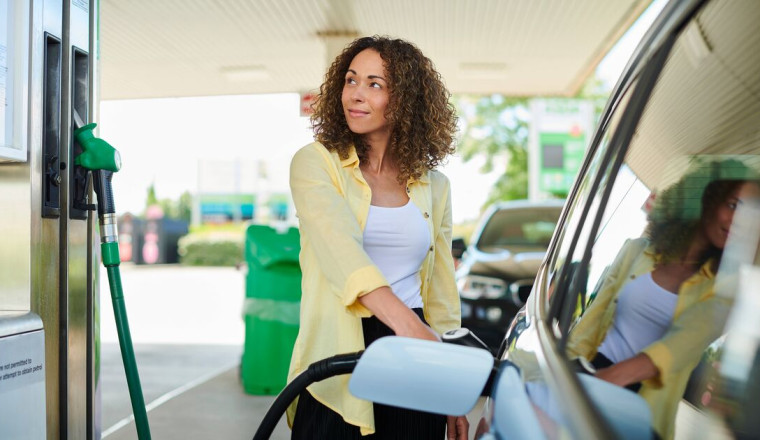 'I'm a car expert and even experienced drivers don't know these five petrol station rules'