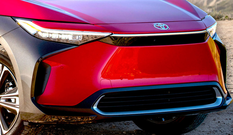 Toyota, Subaru, And Lexus Halt EV Sales Just As Buyers Rush To Beat Tax Deadline