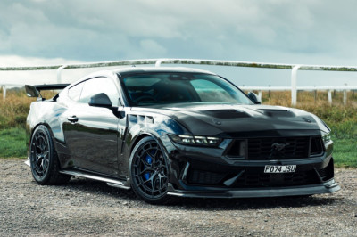 2025 Ford Mustang Dark Horse CS800 | UK Review