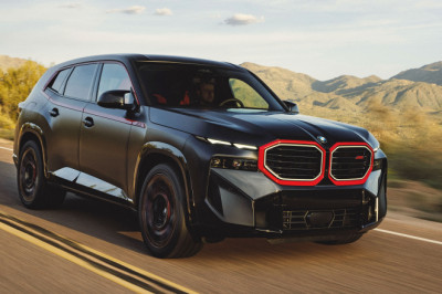 BMW Says China Was the Reason for Its Massive Grille Phase
