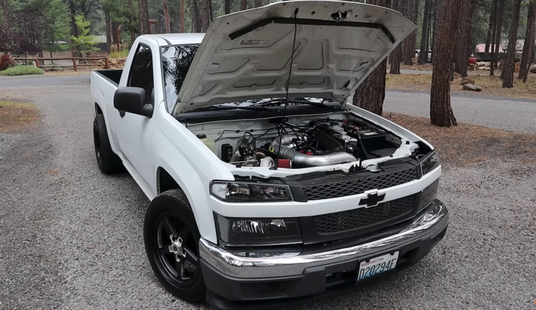 Chevy Colorado Race Truck With a Boosted GM I6 Just Feels Right