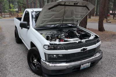 Chevy Colorado Race Truck With a Boosted GM I6 Just Feels Right