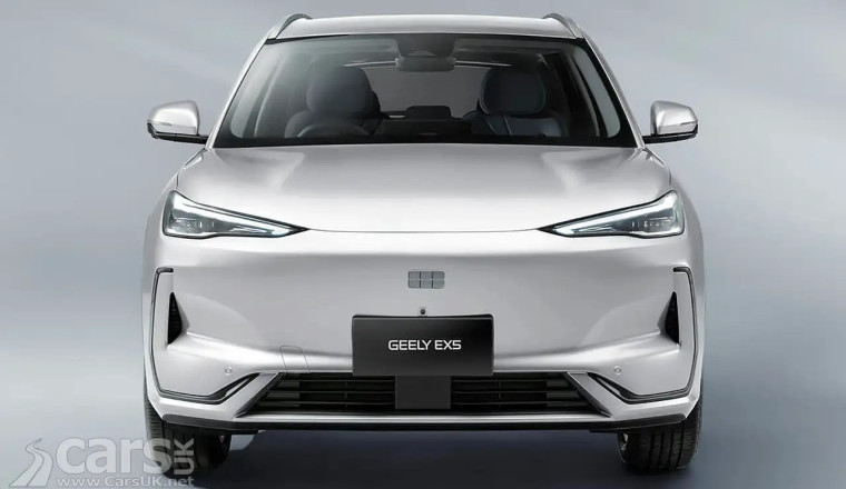 Geely EX5 arrives to CHALLENGE EVs like the Skoda Enyaq