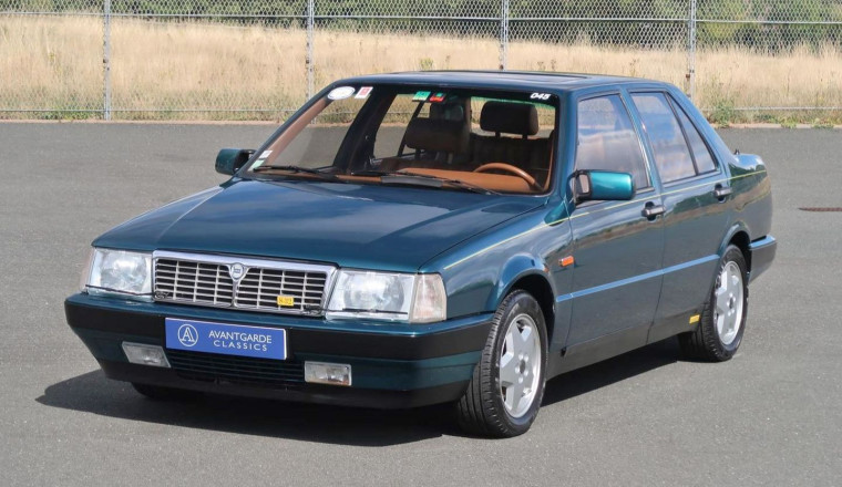 Sublime Lancia Thema 8.32 for sale 
