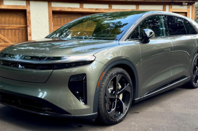 Place Your Bets On How Much This Used Lucid Gravity Dream Edition Will Sell For
