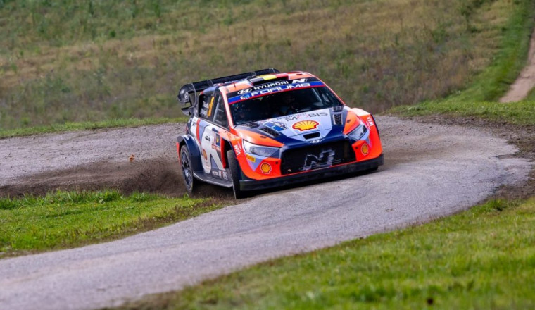 Neuville to contest Belgian asphalt rally