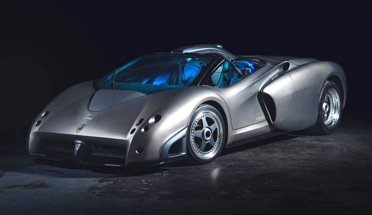 The Strangest Lamborghini Concept of the ’90s Is Headed to Auction