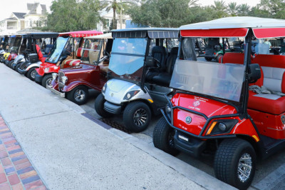 This Georgia Town Has More Golf Carts Than Cars And It's By Design