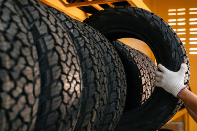 UK drivers unable to spot key tyre safety labels, new study finds