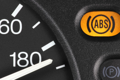 When The ABS Light Turns On, How Long Is It Safe To Keep Driving?