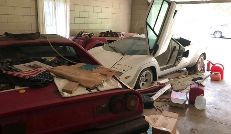 Student Discovers Pristine Lamborghini and Ferrari in Grandmother’s Garage