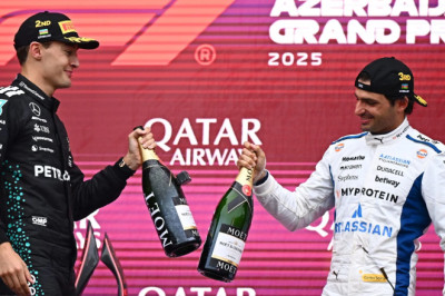 Why Sainz wasn’t able to hold off Russell for P2 in Baku